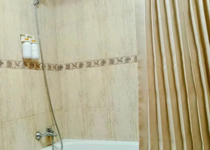 Apartamento Cozy With Private Parking Near Center And *