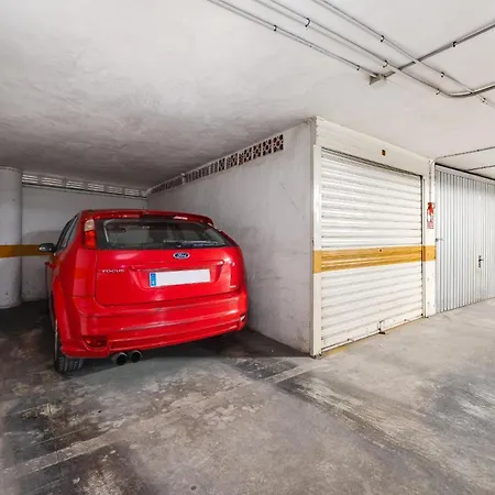 Cozy With Private Parking Near Center And * Torrevieja